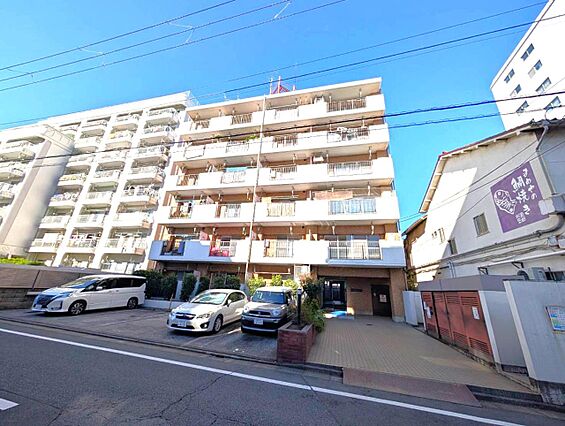 南側駐車場のた...