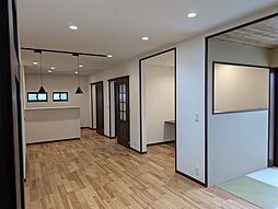 リビング/ダイニングの画像