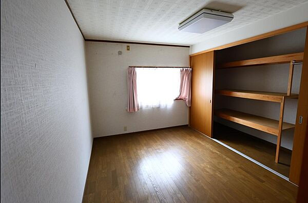 室内を拡大表示