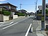 外観：JR綾羅木駅までほぼ直線の立地