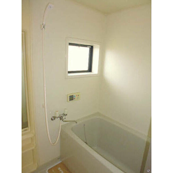 画像11:浴室(サクセス岩崎台C302)