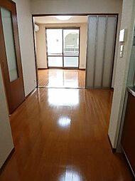 居間