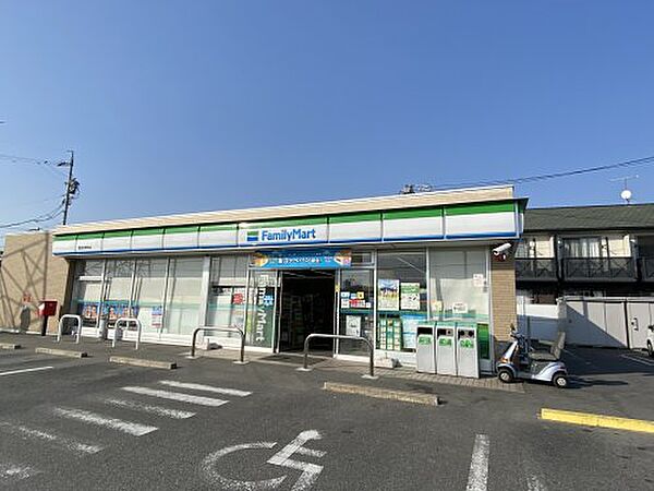 画像23:【コンビニエンスストア】ファミリーマート豊田貝津町店まで196ｍ