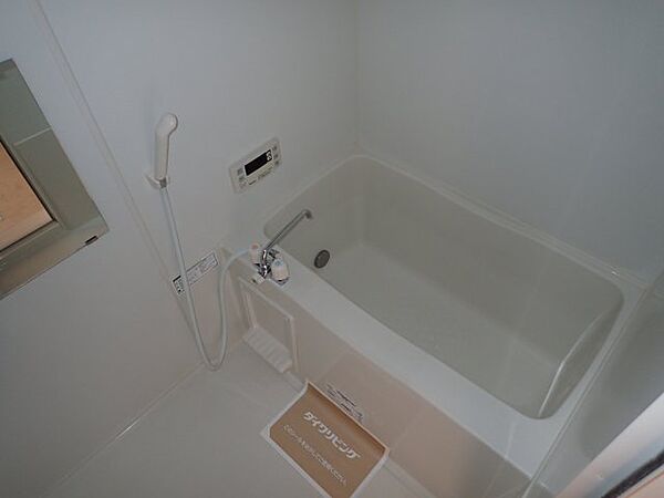 画像9:浴室
