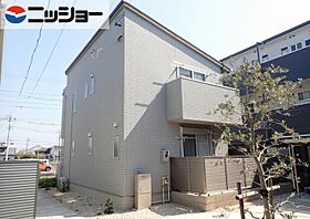 Ｌｕｃｃａ　Ｂ棟  ｜ 三重県鈴鹿市南江島町（賃貸一戸建3LDK・2階・83.63㎡） その1