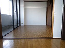 居間