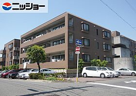 ビラ三秀山中  ｜ 愛知県名古屋市昭和区山中町1丁目（賃貸マンション3LDK・4階・75.38㎡） その1