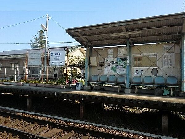 画像21:長良川鉄道関富岡駅まで1000m