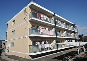 アン・ジュール 2B ｜ 岐阜県各務原市蘇原申子町1丁目67番地（賃貸マンション3LDK・2階・65.00㎡） その1