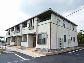 ラ・ヴィエルジュ 103 ｜ 岐阜県可児市広見2303番地1（賃貸アパート1LDK・1階・42.39㎡） その1