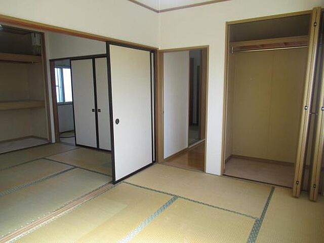 和室 青森市千富町1丁目