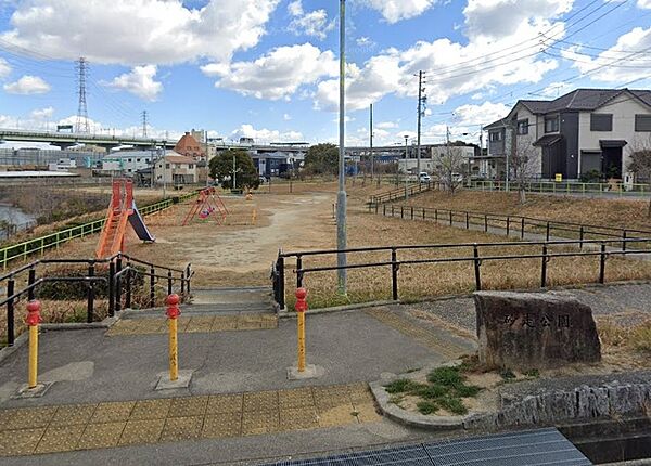 周辺を拡大表示