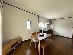 居間