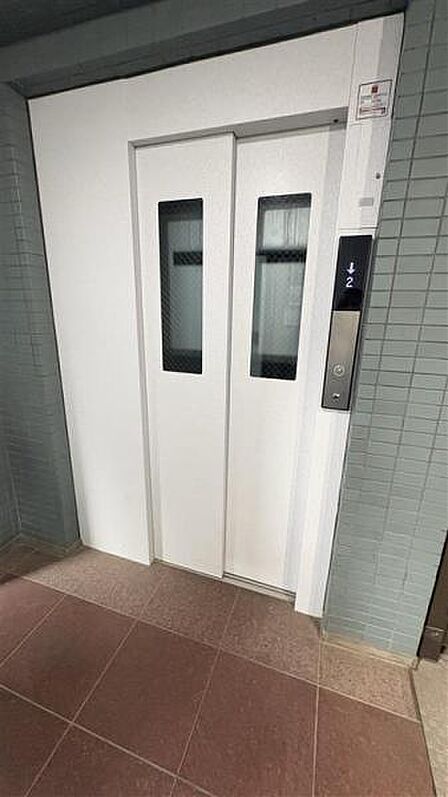 エレベーター有