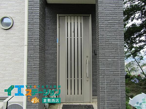 玄関を拡大表示