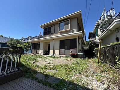 外観:南向きの鉄筋コンクリート住宅 外観:南向きの鉄筋コンクリート住宅