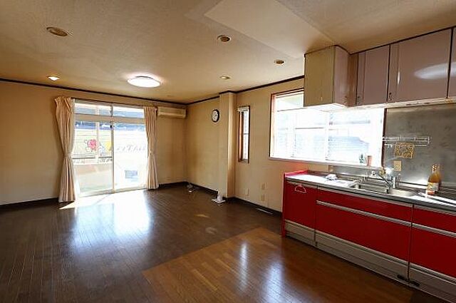 キッチン 延岡市恒富町4丁目