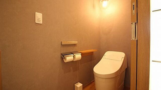 トイレ 日向市大字財光寺字堀り田5328番地2