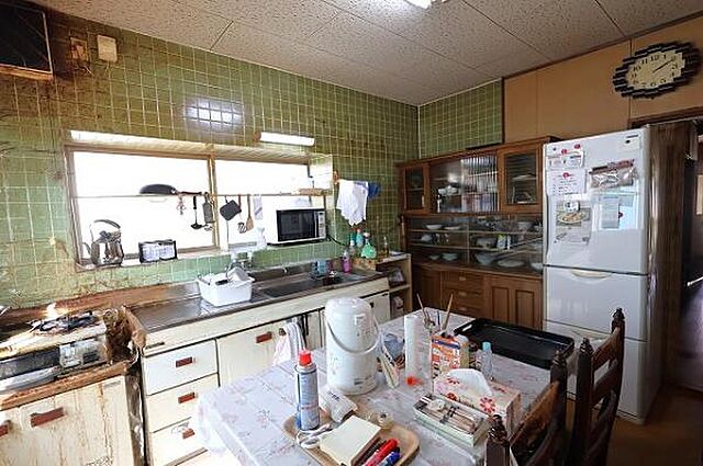 リビング/ダイニング 延岡市平原町3丁目2610-26