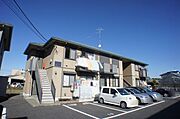 積水ハウス施工の賃貸住宅『シャーメゾン』／駐車場2台付き（無料）