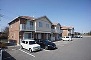 ■外観■　積水ハウスの賃貸住宅「シャーメゾン」。駐車場2台付。