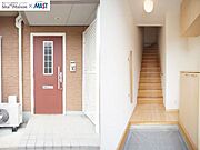 【玄関錠】1キー2ロックのプッシュプル玄関ドアで高い防犯性を発揮♪【玄関ホール】シューズボックスと手摺を設けた玄関ホール♪