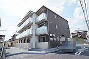 積水ハウス施工の3階建て重量鉄骨造の『シャーメゾン』／共用玄関オートロック仕様♪