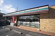 セブンイレブン結城駅前店まで車で3分（1．1ｋｍ）