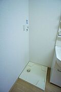 ★洗面所隣には洗濯機置き場があります☆