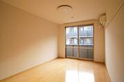 ※同タイプのお部屋の写真となります※★床はフローリング仕様です☆