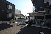 屋根付き駐輪場