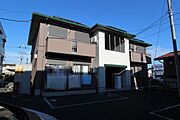 人気の内階段タイプです。全部屋角部屋です♪
