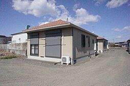 ヴィラ・カモミールＤ