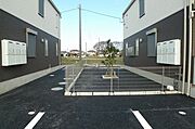 愛犬と一緒に住めます♪※小型犬1匹のみ、敷金1ヶ月増額となります※