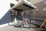 屋根付駐輪場です☆