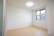 ■南洋室■嬉しいＬＥＤ照明付き。あると助かる室内物干は花粉シーズンや雨天時、外出時に大活躍のアイテム♪
