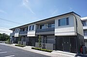 植栽を取り入れ、彩りも加えられています☆
