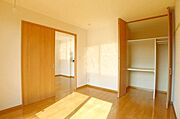 6．4帖の洋室です！