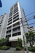 都営三田線・都営新宿線神保町駅へ徒歩5分、ＪＲ総武線「水道橋駅」へ徒歩7分