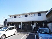 おしゃれなツートンカラーの外観です◎