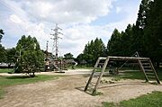 【三橋総合公園】徒歩2分（90ｍ）フィールドアスレチックなど子供に人気の公園です。プール・運動場などスポーツ・レジャー施設満載！