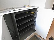 【シューズＢＯＸ】可動棚ですので、ブーツの収納も可能です♪♪