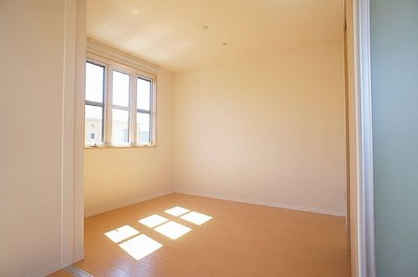 apartment 群馬県北群馬郡吉岡町大字漆原1518-1
漆原の賃貸情報を見る
物件地図