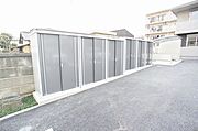 各世帯に1戸づつ外部ストッカー付きです◎