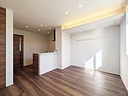 カーサ・デオーロ 00202 2階1LDKの室内