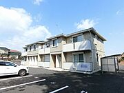 【☆積水ハウスのシャーメゾン☆】1階は1ＬＤＫで2階は2ＬＤＫの間取です♪各戸2台駐車場がありますので、カップルやファミリーでお車2台持ちでも可能です☆