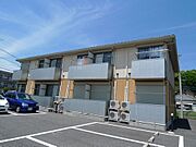 【☆積水ハウスのシャーメゾン☆】南向き☆駐車場は各戸1台付（無料）です♪