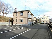 【☆耐震性の高い積水ハウス施工☆】前面にスペースが空いていますので日当たりも良いです♪全室角部屋です☆