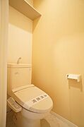暖房洗浄便座付きのトイレです！