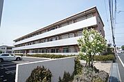 積水ハウス施工3Ｆ建てマンション！共用玄関はオートロック仕様です！